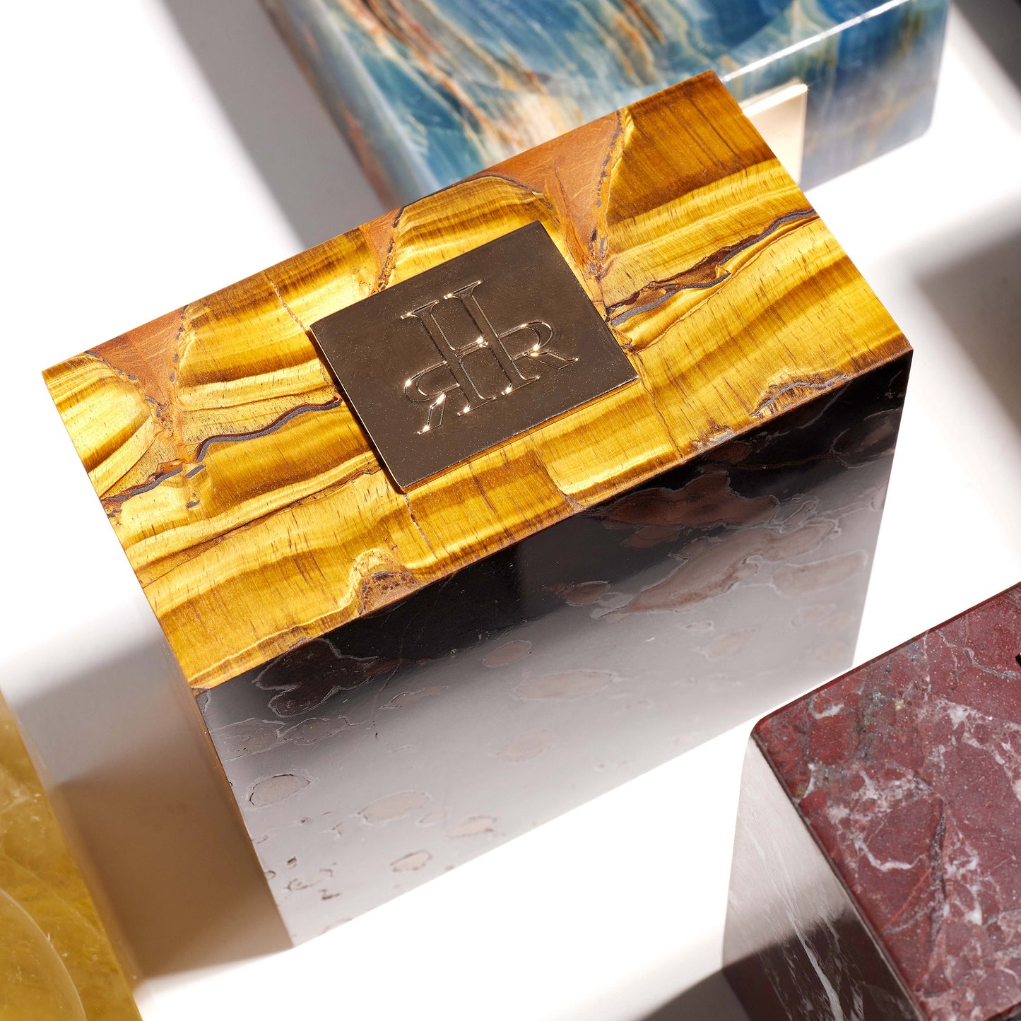 Tiger's Eye Stone Riser Tray Top View | RHR Luxury Home Fragrance