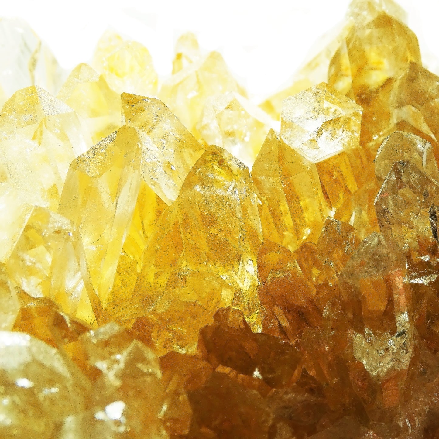 Citrine Stone Riser Tray Stone Swatch | RHR Luxury Home Fragrance