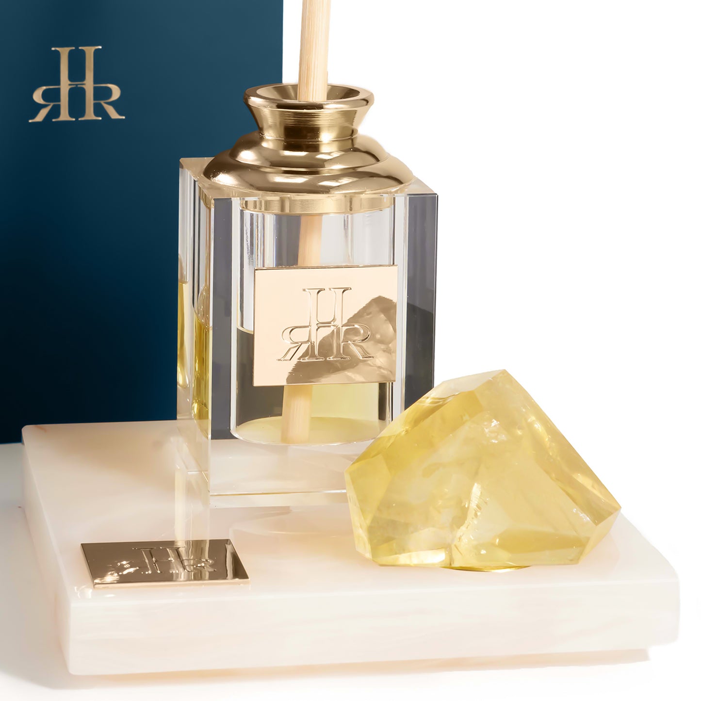 Siesta Large Crystal Diffuser Closeup | RHR Luxury Home Fragrance